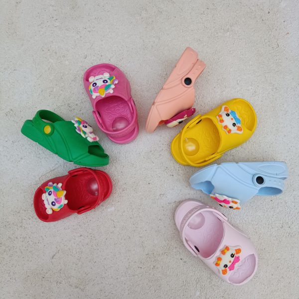 دمپایی بچگانه سوتی